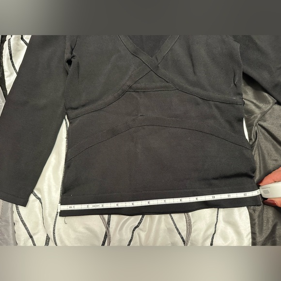 Bebe Shoulder Cut Out Top - Picture 8 of 10